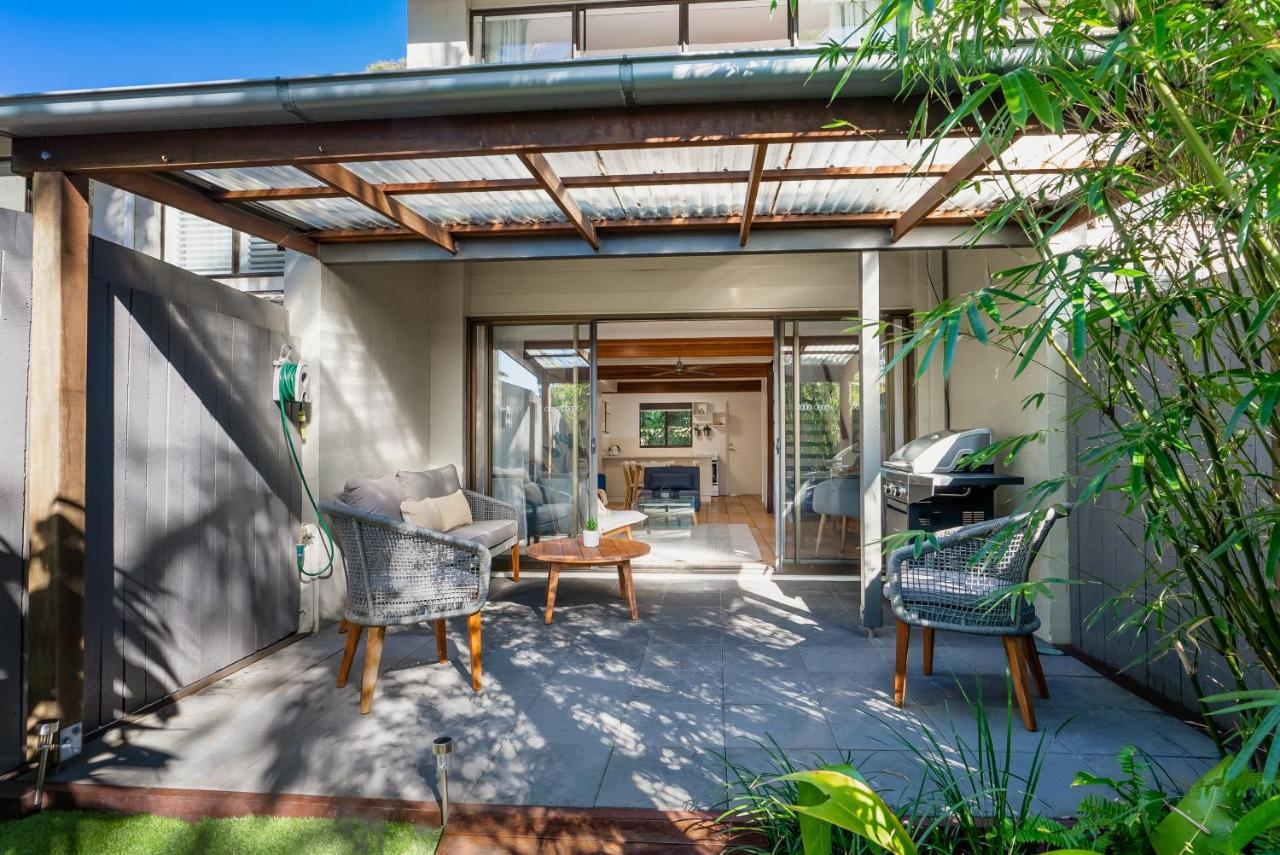 Stylish Townhouse, Private Courtyard Walk To Beach Noosaville Zewnętrze zdjęcie