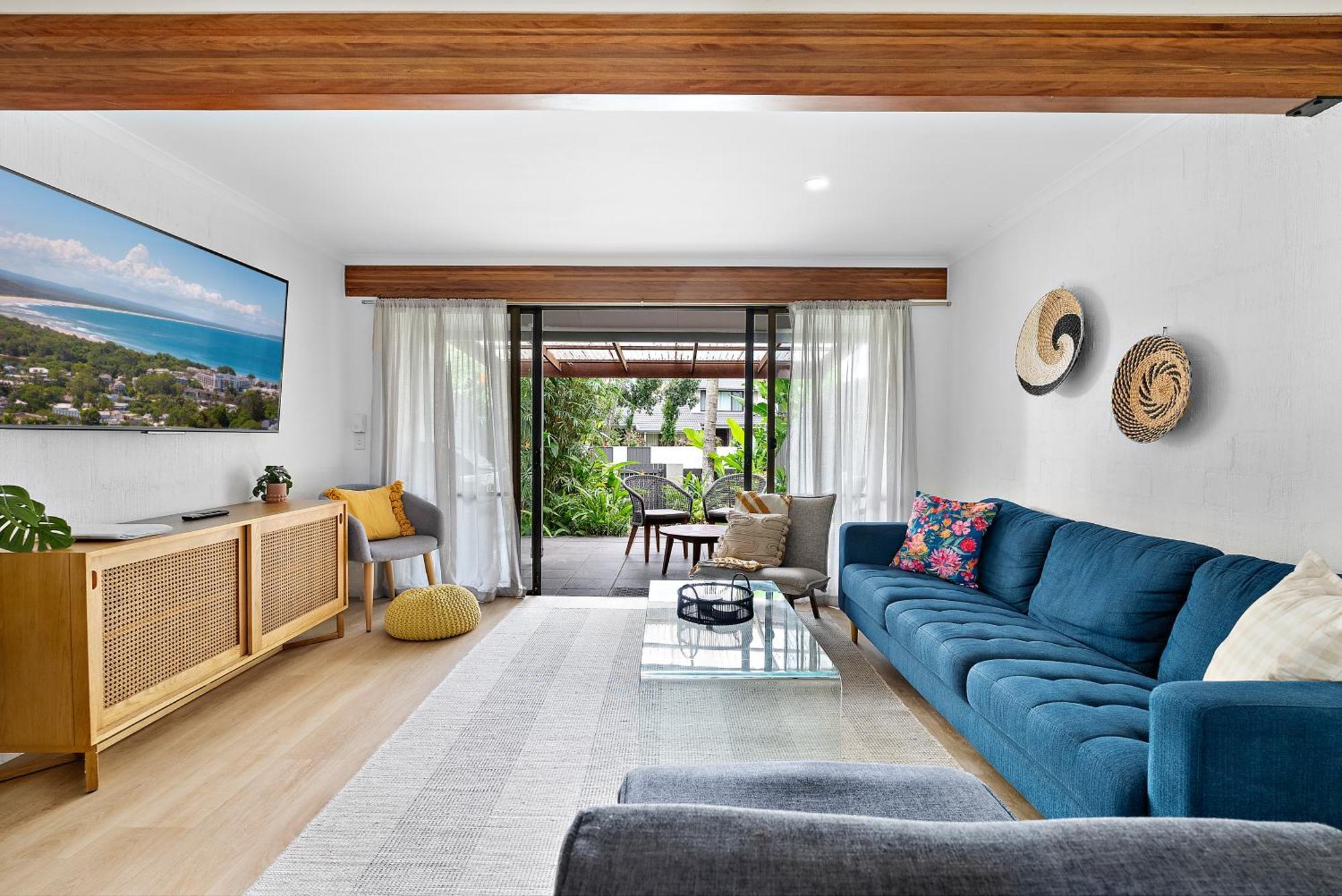 Stylish Townhouse, Private Courtyard Walk To Beach Noosaville Zewnętrze zdjęcie